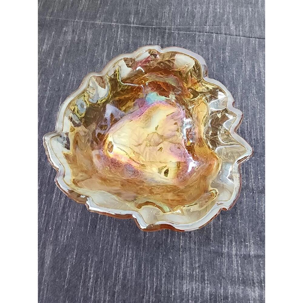 Vtg Carnival Glass Bowl Marigold Leaf & Berries Iridescent Ruffled Edge 7" Diam.